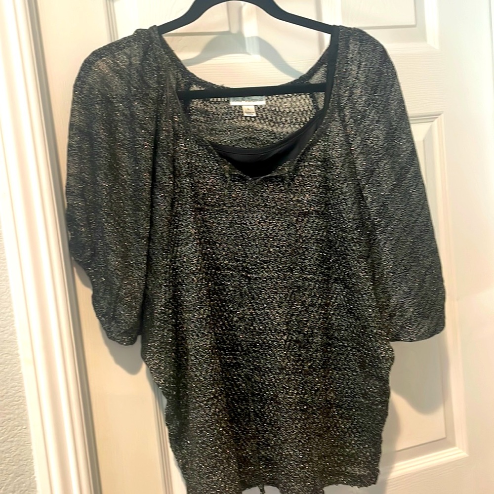 Black w/silver sparkle sweater top